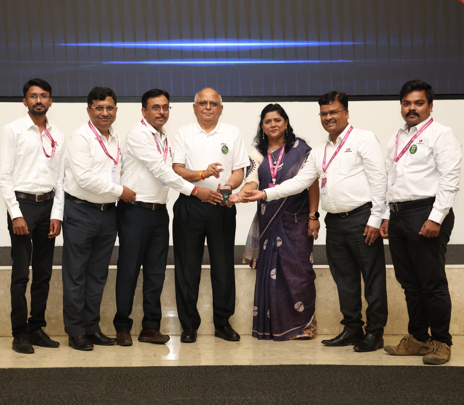 Award Image 01